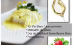 Au Menu Dimanche 21 avril : Kir Vin Blanc * Amusements * Méli Mélo de la Mer * Dos de Cabillaud Sauce Beurre Blanc * Fraises Melba